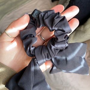 Lululemon Scrunchie